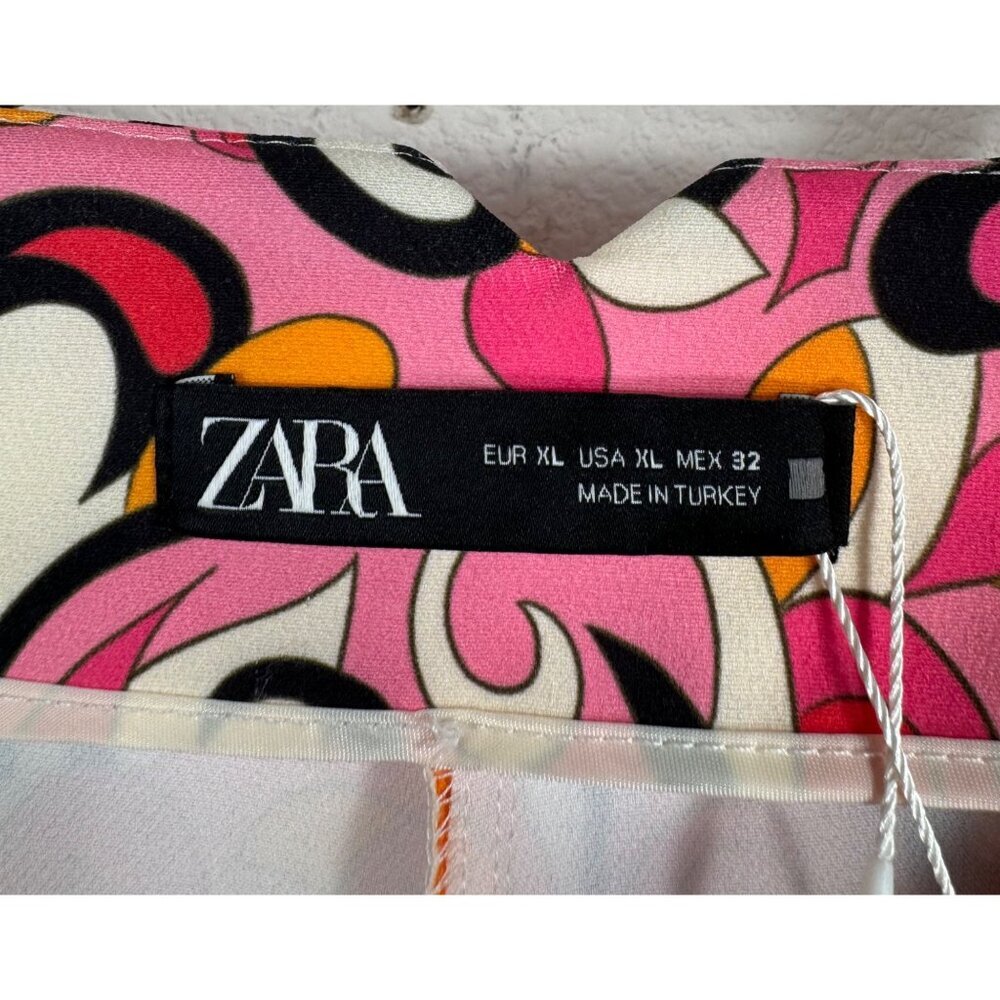 Zara Printed HR Trouser Pants Tapered Leg Floral Barbie Pink cropped Sz XL - Picture 3 of 10